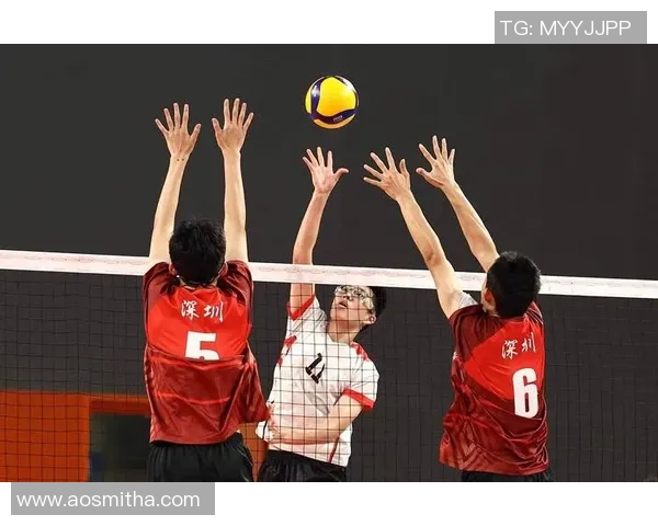 广州排球队团队协作变革引发热议展现新风貌与竞技精神 广州排球队团队协作变革引发热议展现新风貌与竞技精神